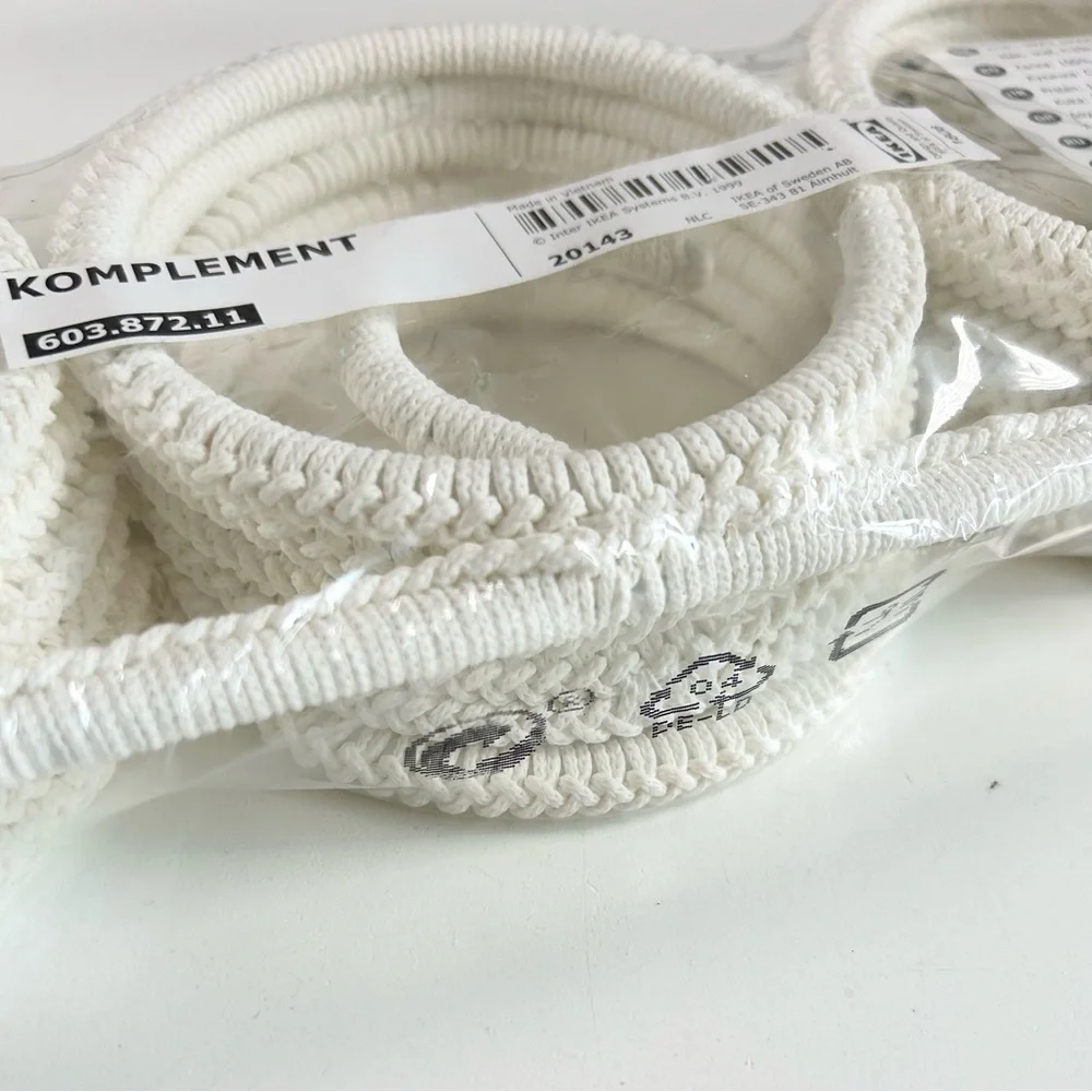 IKEA Komplement Scarf Tie Hanger with 18 Circles